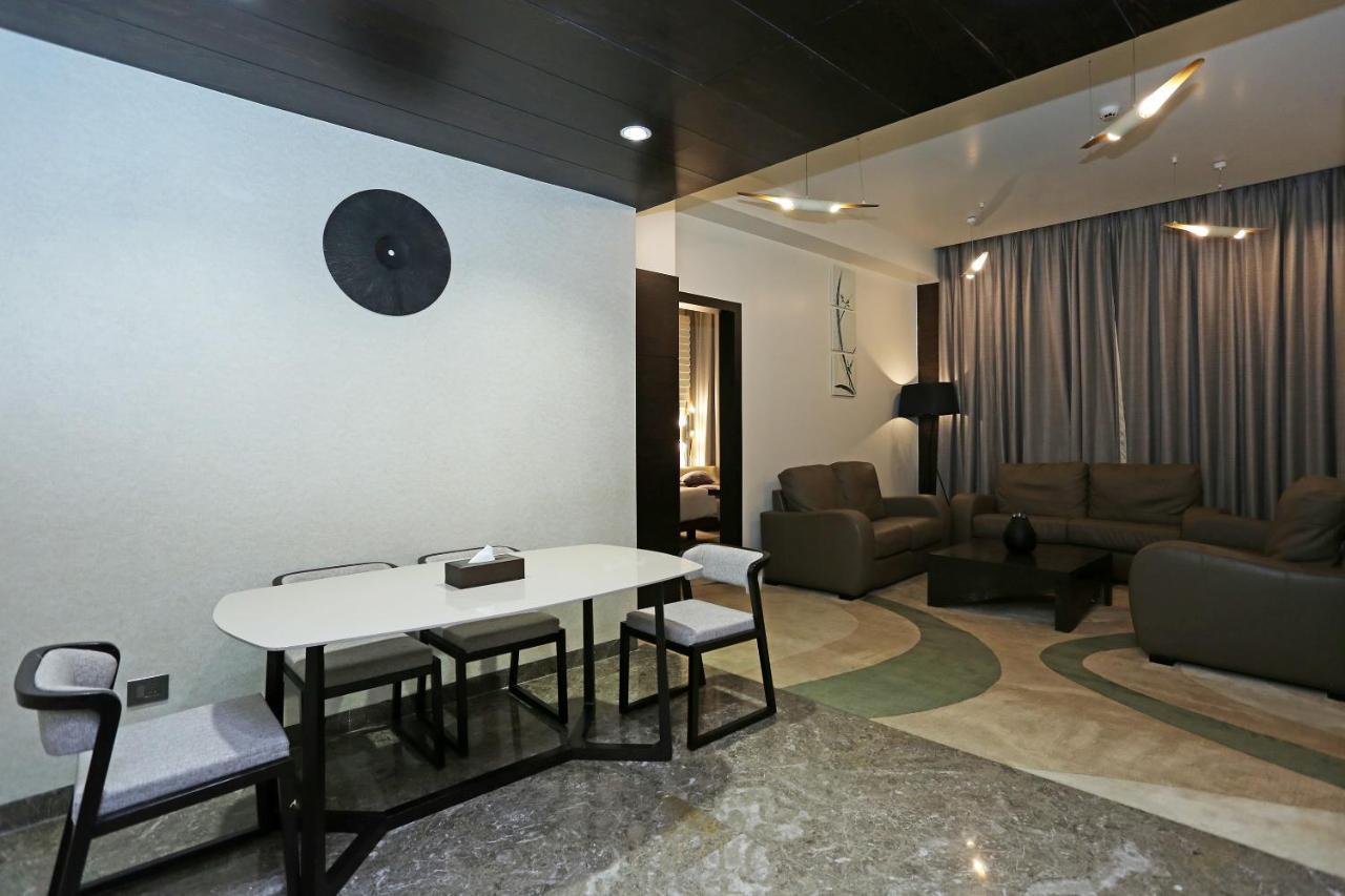 Golden Blossom Imperial Resorts Lucknow Luaran gambar