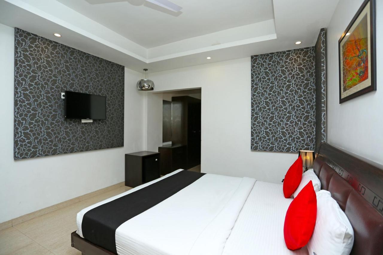 Golden Blossom Imperial Resorts Lucknow Luaran gambar