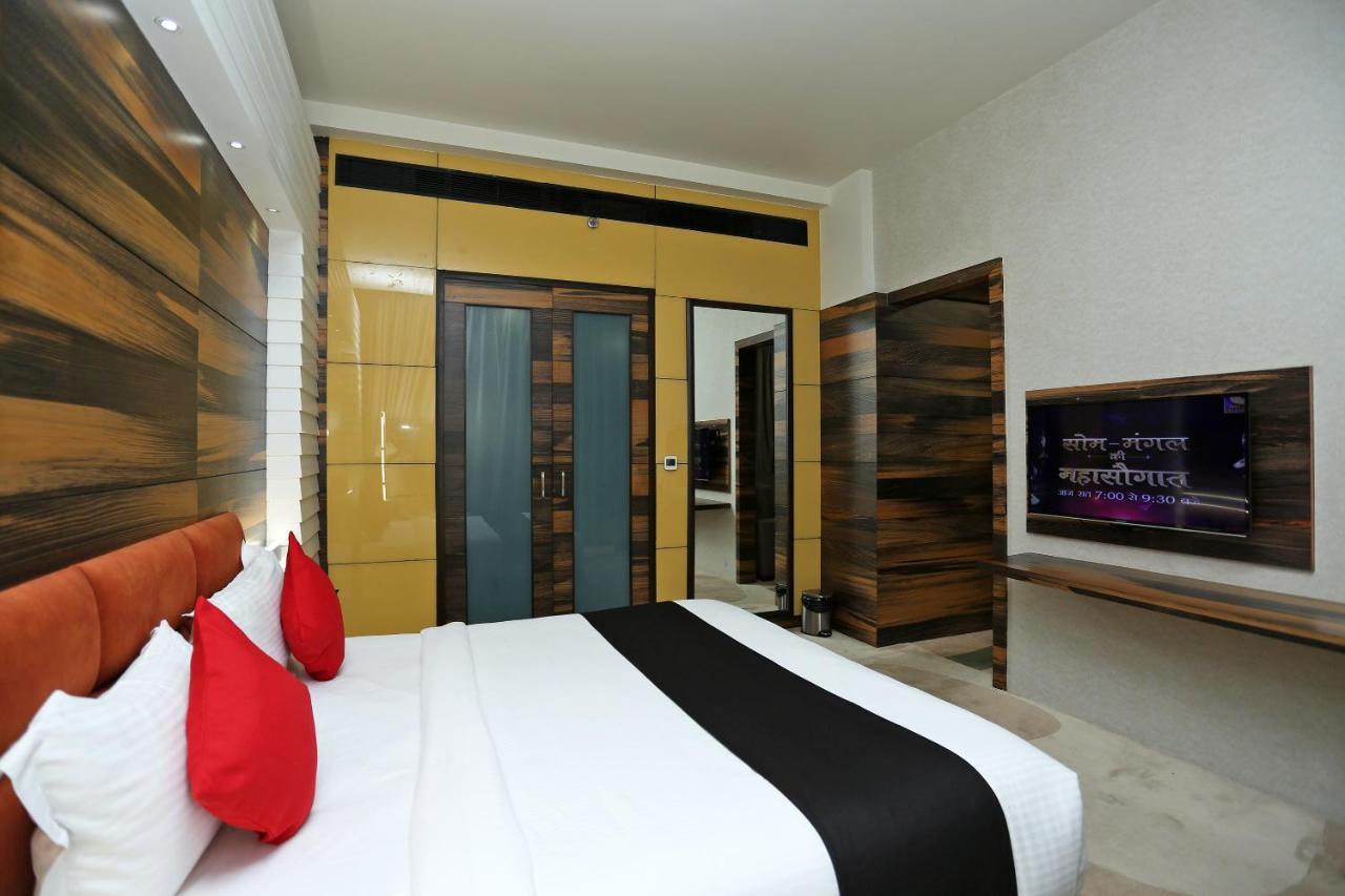 Golden Blossom Imperial Resorts Lucknow Luaran gambar